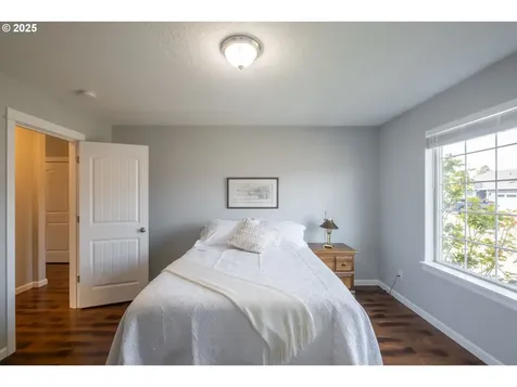 74 Camellia Drive Lebanon OR 97355