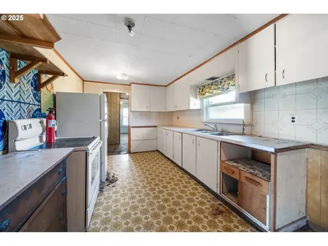 2914 Columbia Heights Road Longview WA 98632