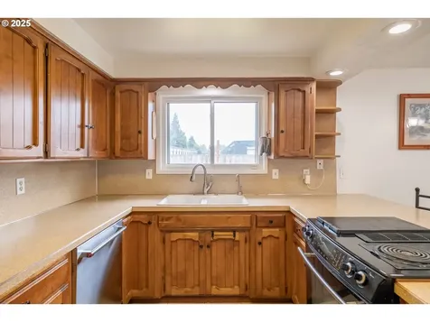 4720 Dalke Court NE Salem OR 97305