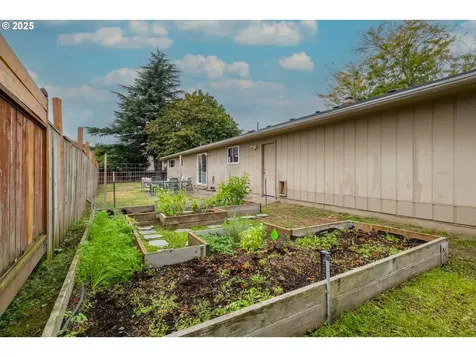4720 Dalke Court NE Salem OR 97305