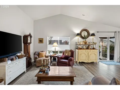 368 Hillegas Avenue Creswell OR 97426