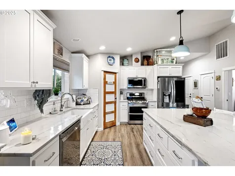 368 Hillegas Avenue Creswell OR 97426