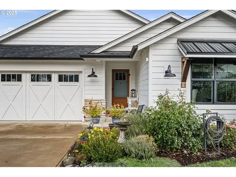 368 Hillegas Avenue Creswell OR 97426