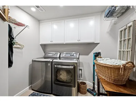 368 Hillegas Avenue Creswell OR 97426
