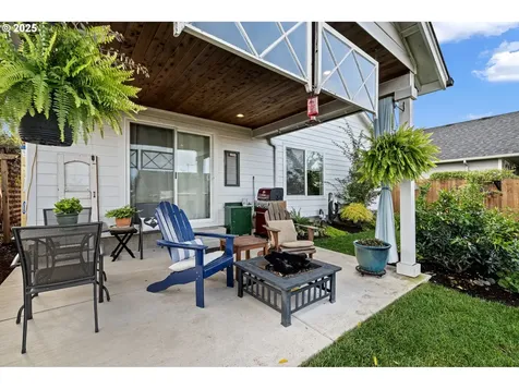 368 Hillegas Avenue Creswell OR 97426