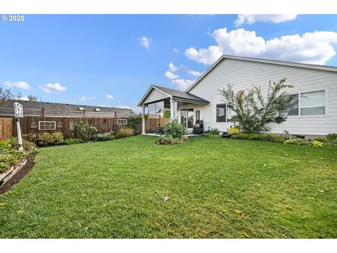 368 Hillegas Avenue Creswell OR 97426