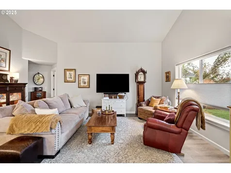368 Hillegas Avenue Creswell OR 97426