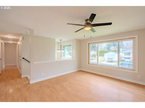 3005 NE 130th Avenue Vancouver WA 98682