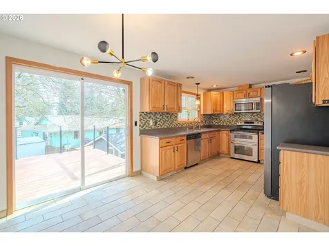 3005 NE 130th Avenue Vancouver WA 98682