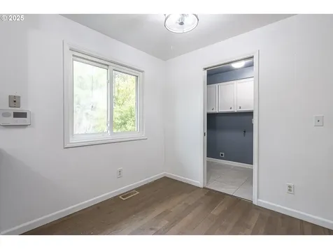4505 42nd Avenue NE Salem OR 97305