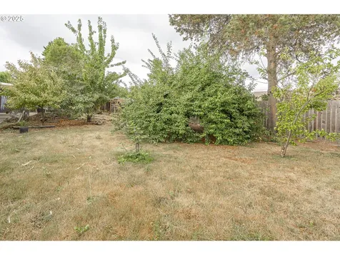 4505 42nd Avenue NE Salem OR 97305