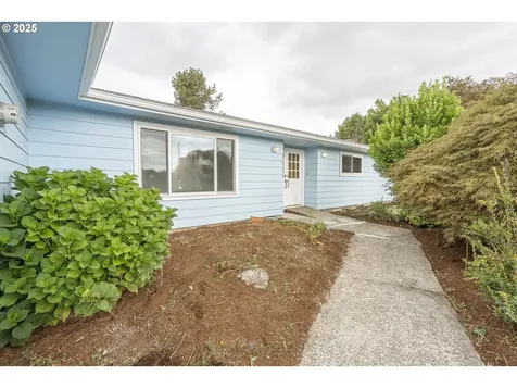 4505 42nd Avenue NE Salem OR 97305