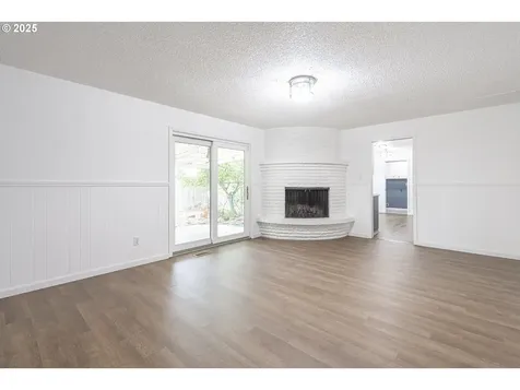 4505 42nd Avenue NE Salem OR 97305