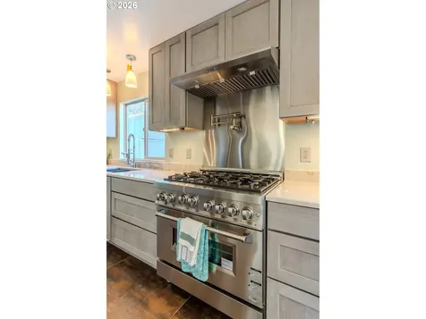 1441 SW 23rd Court Gresham OR 97080