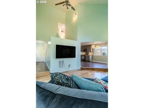 1441 SW 23rd Court Gresham OR 97080