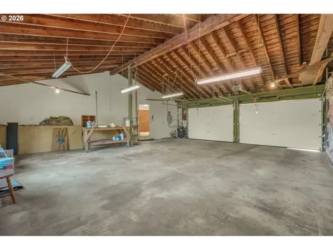2225 W 28th Avenue Eugene OR 97405