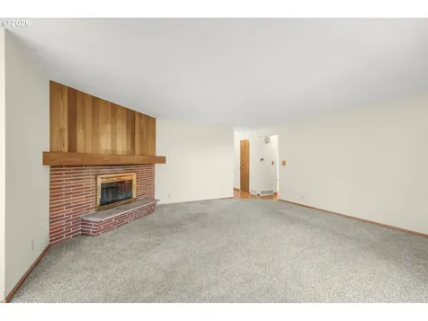 2225 W 28th Avenue Eugene OR 97405