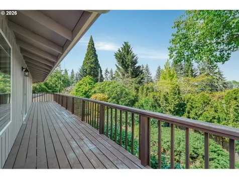 2225 W 28th Avenue Eugene OR 97405