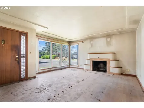 5205 SE Gladstone Street Portland OR 97206