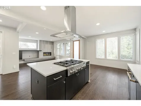 3970 SE Reedway Street Portland OR 97202