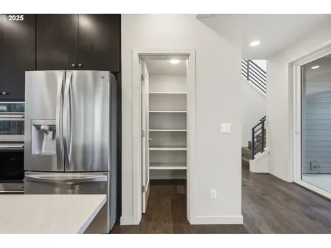 3970 SE Reedway Street Portland OR 97202