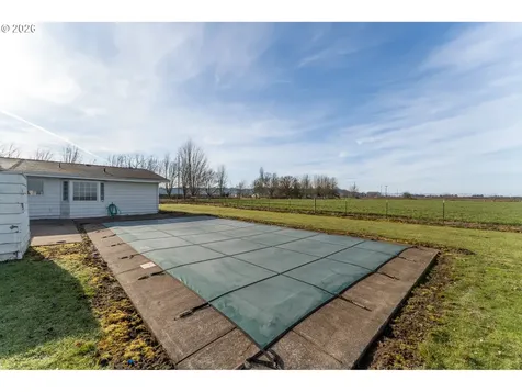 10001 SE Amity-dayton Highway Mcminnville OR 97128