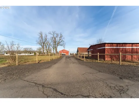 10001 SE Amity-dayton Highway Mcminnville OR 97128