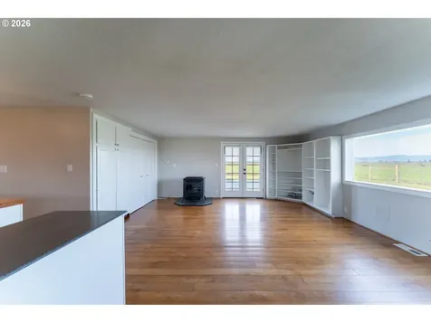 10001 SE Amity-dayton Highway Mcminnville OR 97128