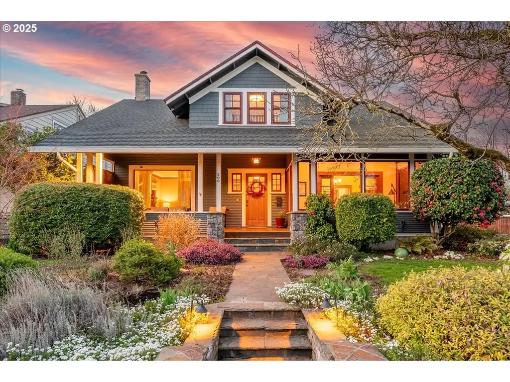 206 W 20th Street Vancouver WA 98660