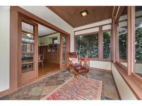 206 W 20th Street Vancouver WA 98660