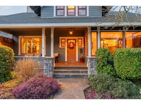 206 W 20th Street Vancouver WA 98660