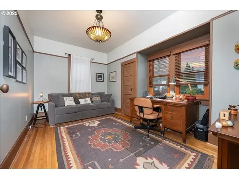 206 W 20th Street Vancouver WA 98660