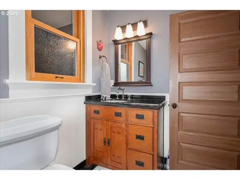 206 W 20th Street Vancouver WA 98660