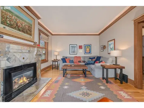206 W 20th Street Vancouver WA 98660