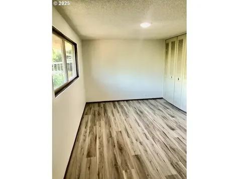 2765 Almaden Street Eugene OR 97405