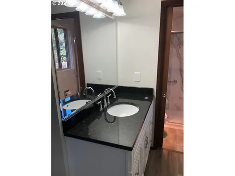 2765 Almaden Street Eugene OR 97405