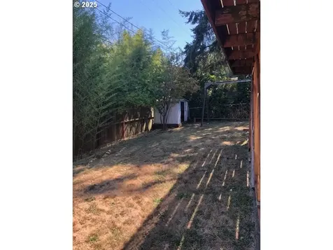 2765 Almaden Street Eugene OR 97405