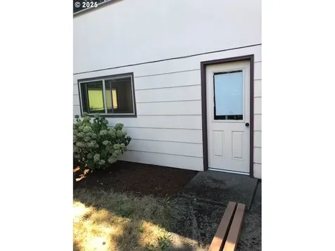 2765 Almaden Street Eugene OR 97405