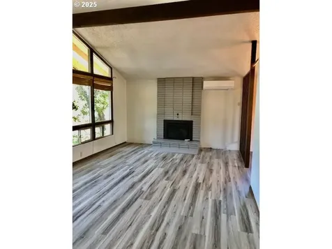 2765 Almaden Street Eugene OR 97405