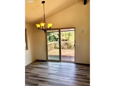 2765 Almaden Street Eugene OR 97405