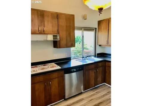 2765 Almaden Street Eugene OR 97405
