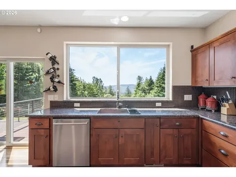 251 Beasley Road Kelso WA 98626