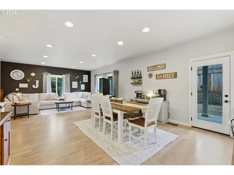 346 SW Mt Mazama Street Mcminnville OR 97128