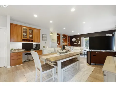 346 SW Mt Mazama Street Mcminnville OR 97128