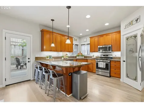 346 SW Mt Mazama Street Mcminnville OR 97128