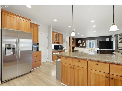 346 SW Mt Mazama Street Mcminnville OR 97128