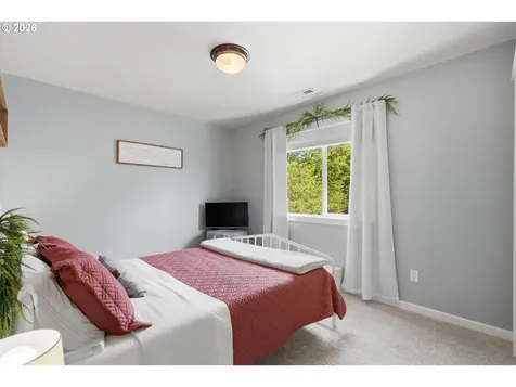 346 SW Mt Mazama Street Mcminnville OR 97128