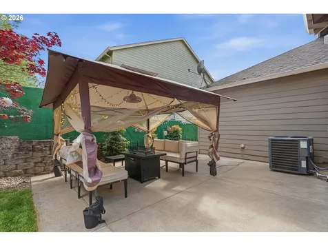 346 SW Mt Mazama Street Mcminnville OR 97128