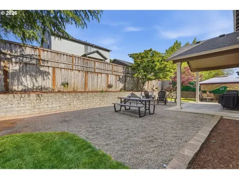 346 SW Mt Mazama Street Mcminnville OR 97128