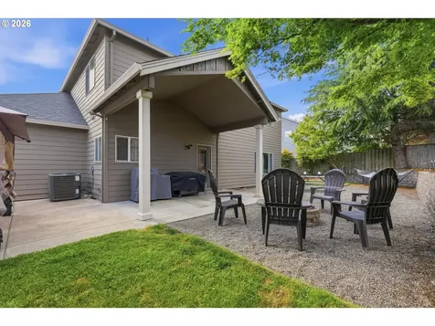 346 SW Mt Mazama Street Mcminnville OR 97128